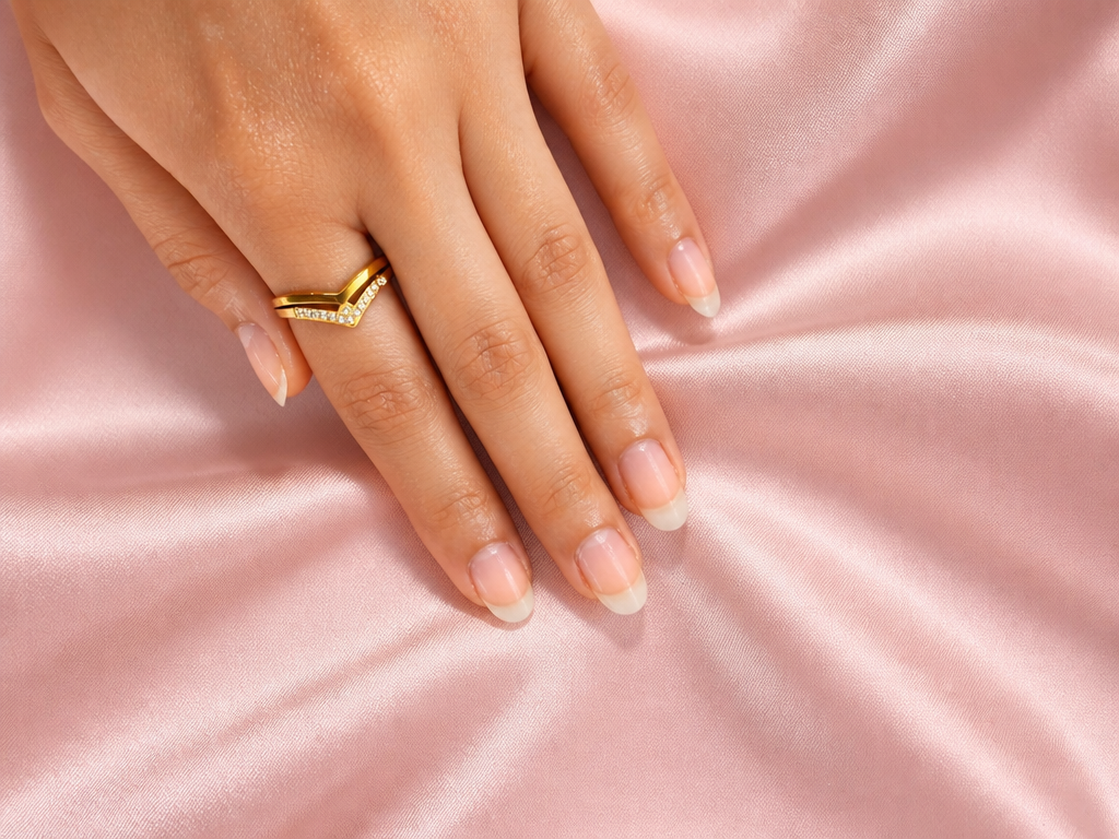 The Layered V Ring