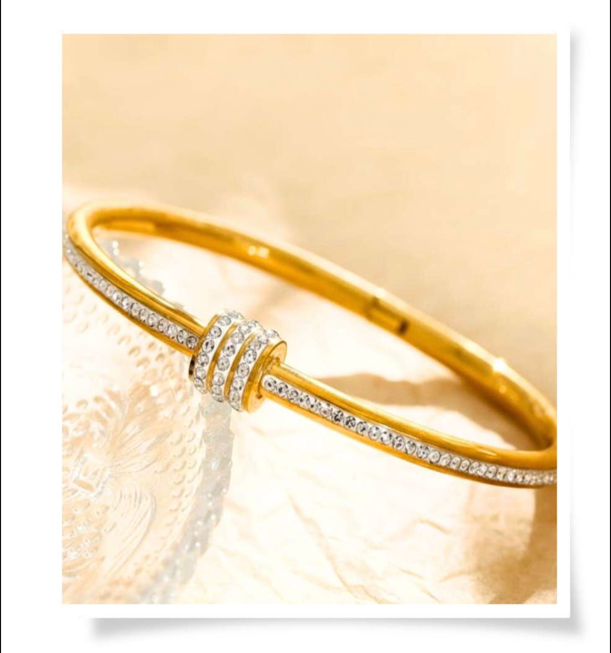 The Suvarn Stack Bracelet Set