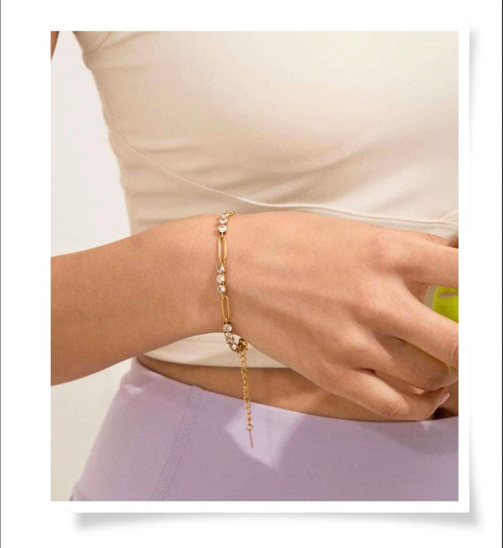 The Crystal Link Bracelet