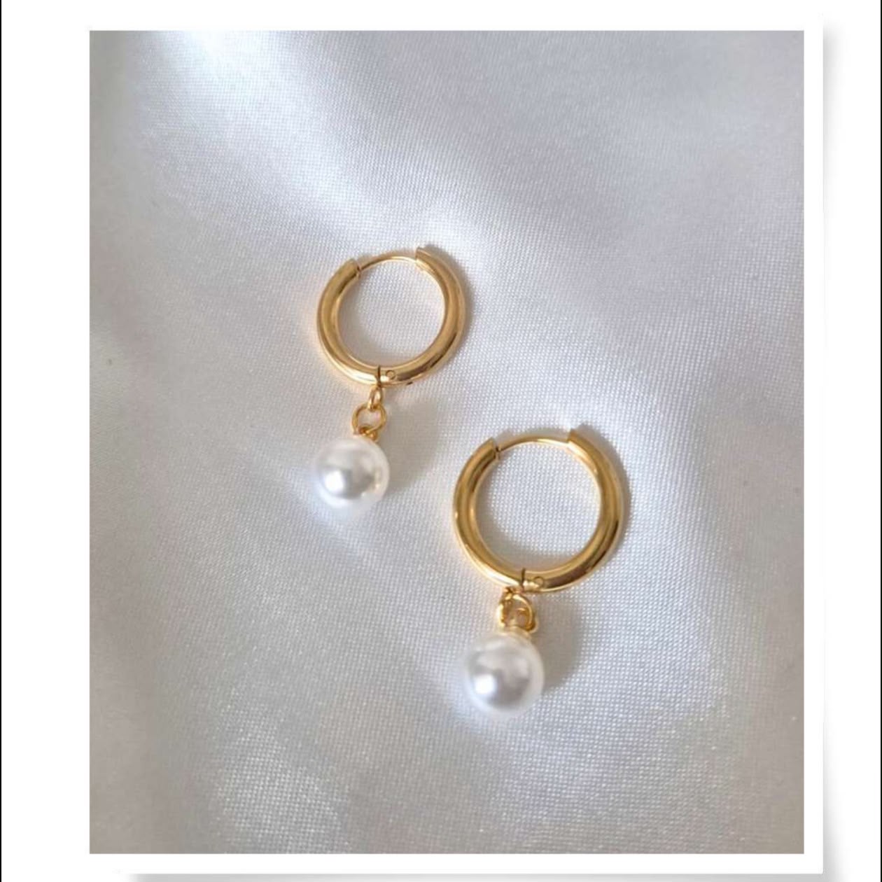 Luna Pearl Hoops
