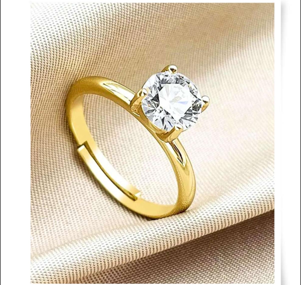 Lumière Solitaire Ring